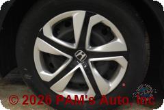 Vehicle photo 7