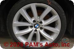 Vehicle photo 7