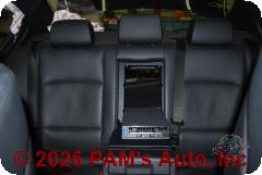 Vehicle photo 9