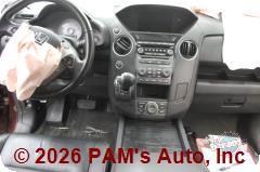 Vehicle photo 12
