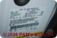 Vehicle photo 14