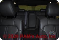Vehicle photo 10