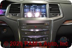 Vehicle photo 12
