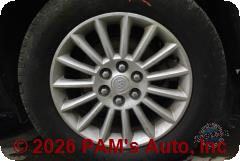 Vehicle photo 7