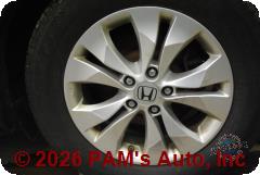 Vehicle photo 7