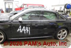 Vehicle photo 6