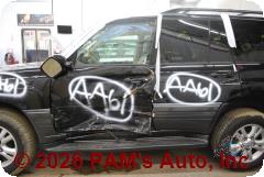 Vehicle photo 6