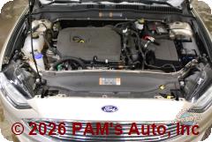 Vehicle photo 13
