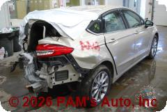 Vehicle photo 4