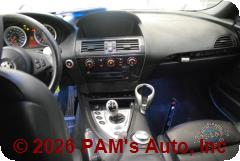 Vehicle photo 12
