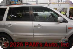 Vehicle photo 3