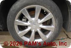 Vehicle photo 7