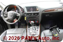Vehicle photo 12