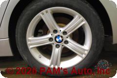 Vehicle photo 7