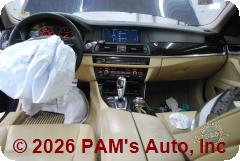 Vehicle photo 12
