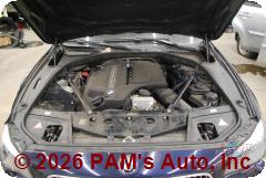 Vehicle photo 13