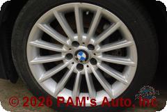 Vehicle photo 7