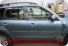 Vehicle photo 3