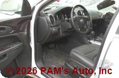 Vehicle photo 8