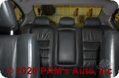 Vehicle photo 9