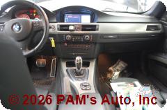 Vehicle photo 12