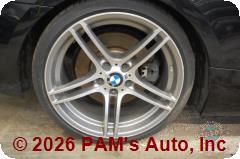 Vehicle photo 7