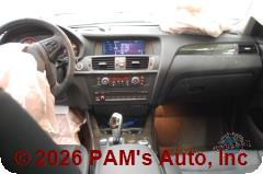 Vehicle photo 12