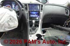 Vehicle photo 12
