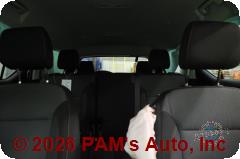 Vehicle photo 9