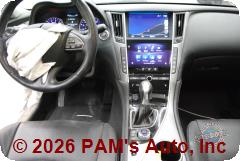 Vehicle photo 12