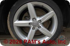 Vehicle photo 7