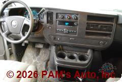 Vehicle photo 12