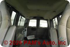 Vehicle photo 9