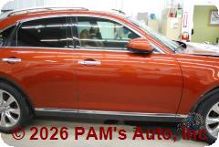 Vehicle photo 3