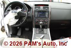 Vehicle photo 12