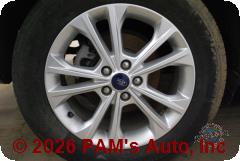 Vehicle photo 7