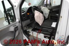 Vehicle photo 8