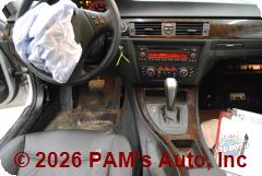 Vehicle photo 14