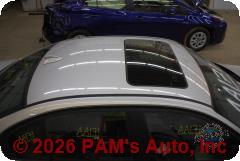Vehicle photo 4