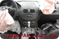 Vehicle photo 14