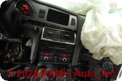 Vehicle photo 10