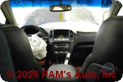 Vehicle photo 13