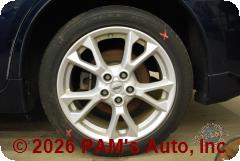 Vehicle photo 9