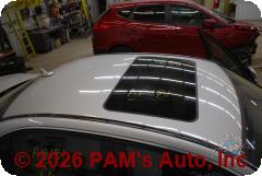 Vehicle photo 4