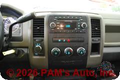 Vehicle photo 12