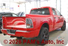 Vehicle photo 5