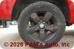 Vehicle photo 9