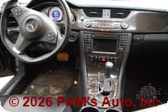 Vehicle photo 14