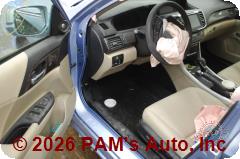 Vehicle photo 8