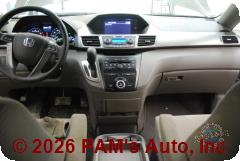Vehicle photo 12